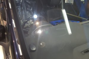 トヨタ エスクァイア　フロントガラス研磨