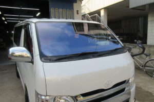 トヨタ ハイエース200系標準　フロントガラス交換COATTECT