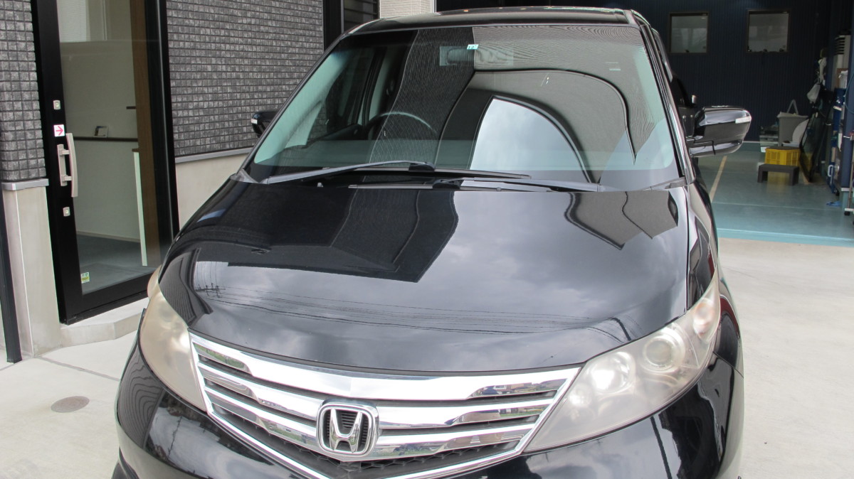 ホンダの激安フロントガラス交換専門店 夜間作業も承ります 代車無料 埼玉県草加市 Bao